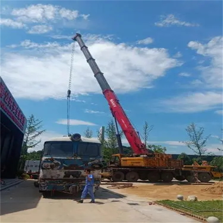 贵港吊车出租｜16吨汽车吊｜工地吊装/设备吊运｜灵活调度_专业团队